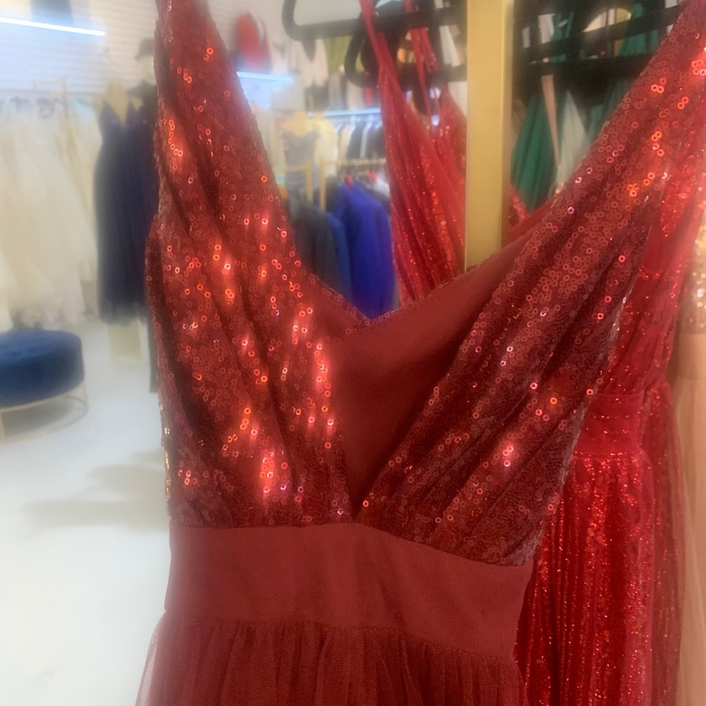 Women’s Formal Gowns